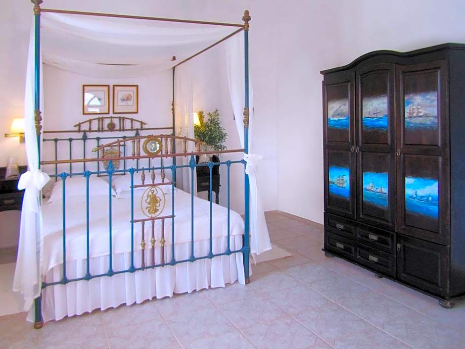 Porto Scoutari Romantic Hotel