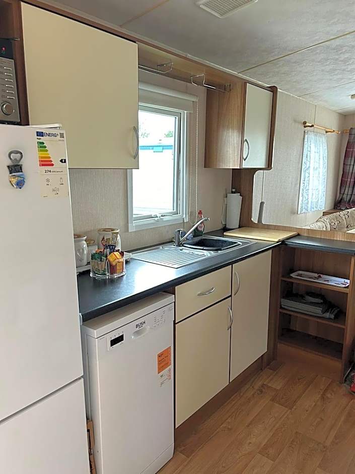 Holiday home cherry tree Burgh castle Great Yarmouth