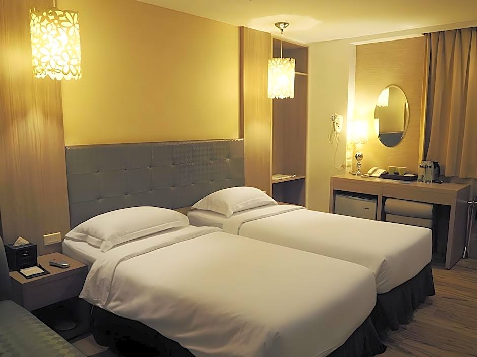 The Riverside Hotel Hengchun