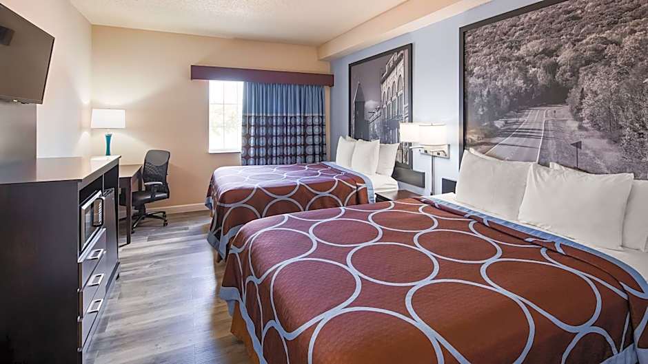 Super 8 by Wyndham Neillsville WI