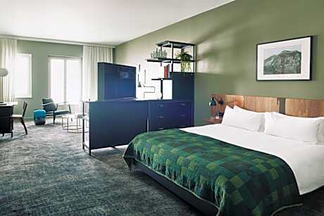 Junior Suite with Panoramic View