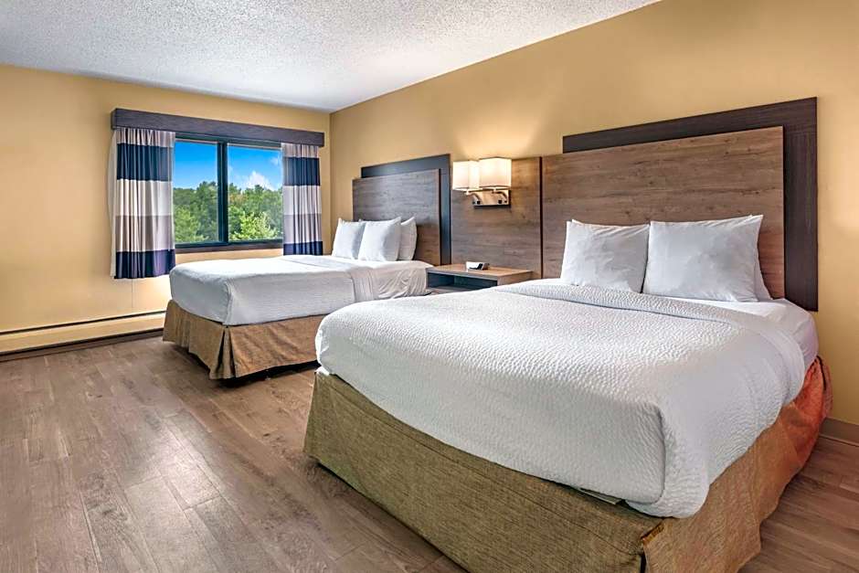 Ramada by Wyndham Minneapolis Golden Valley