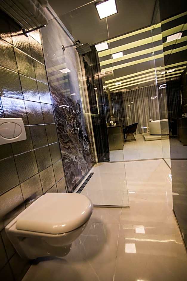 International Palace