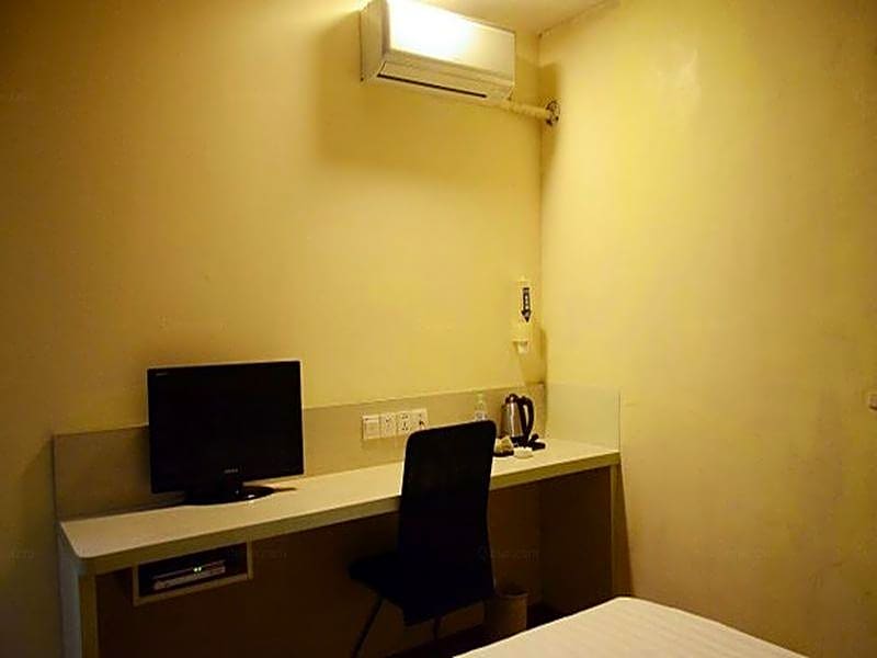 Hanting Hotel Niongbo Tianyi Square