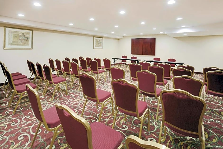 La Quinta Inn by Wyndham Queens (New York City)