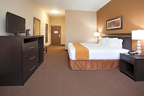 1 King Bed Standard Extra Floor Space