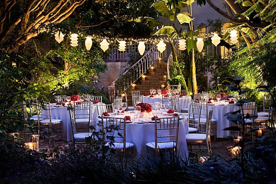 Sunset Marquis Hotel