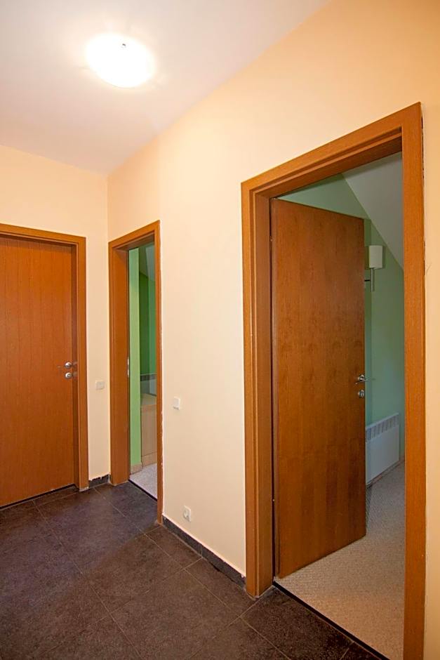 Апартаменти Малина