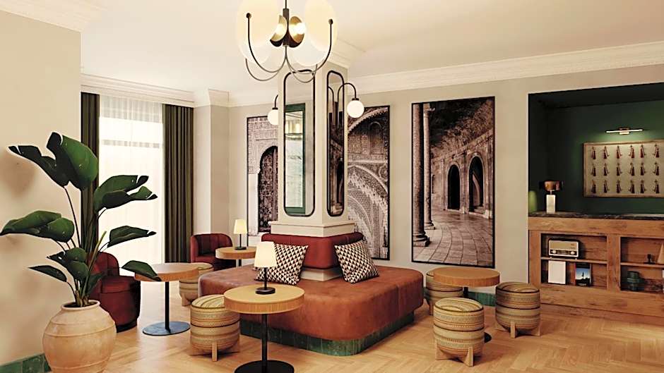 Honest Granada Hotel