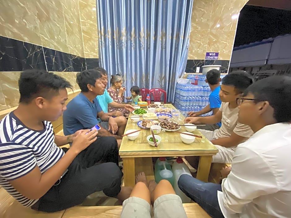 KHÁCH SẠN KHÁNH BÌNH