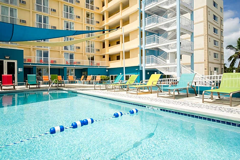 Holiday Inn Express & Suites Nassau By IHG