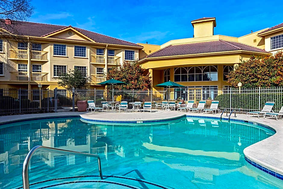 La Quinta Inn & Suites by Wyndham Macon