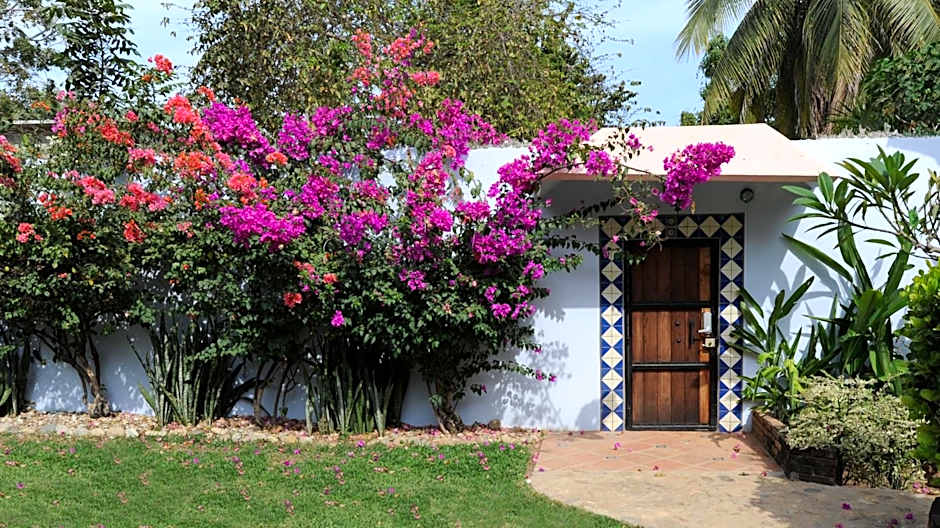 Hotel Casamar Suites