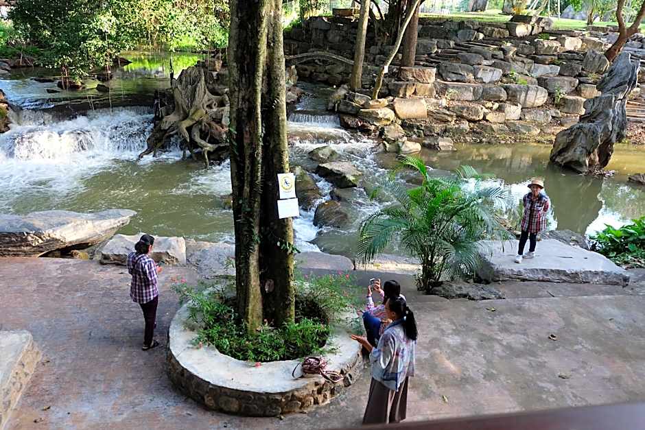 khaoyai lumtakong hotel