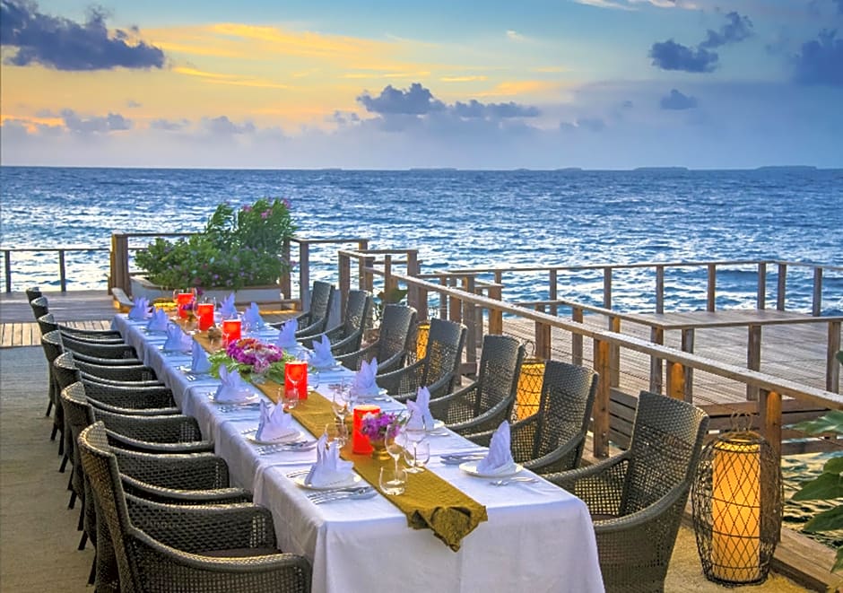 Dusit Thani Maldives