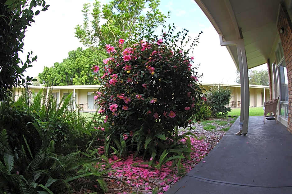 Sleepy Hill Motor Inn