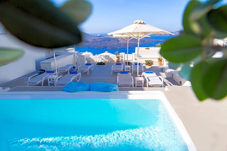 Pantelia Suites