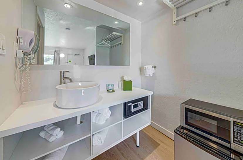Beautiful Room Near Disney/Universal & I-Drive