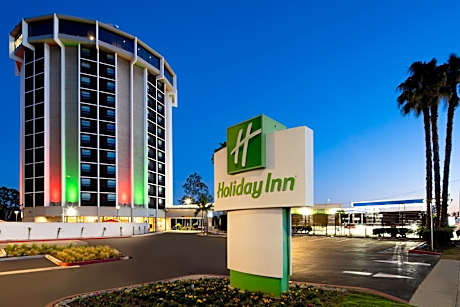 Holiday Inn Long Beach - Airport By IHG