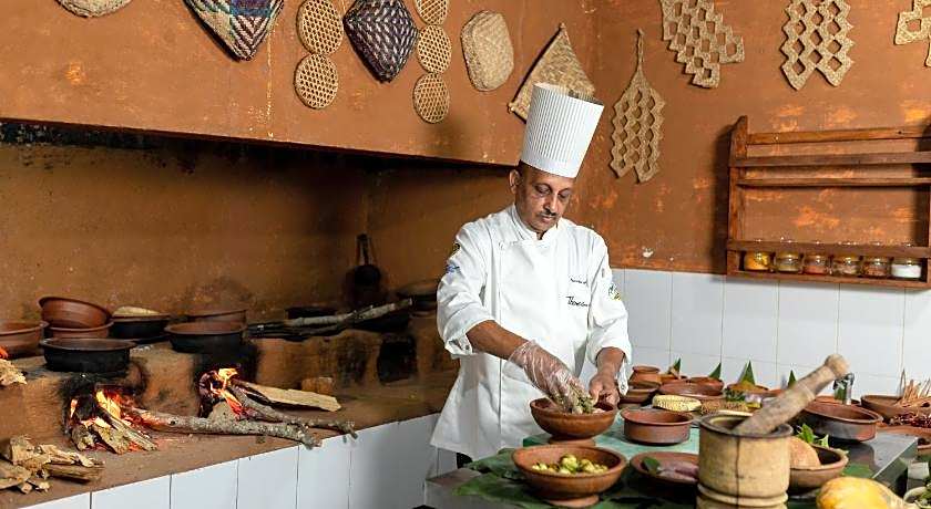 Mountbatten Bungalow - Thema Collection