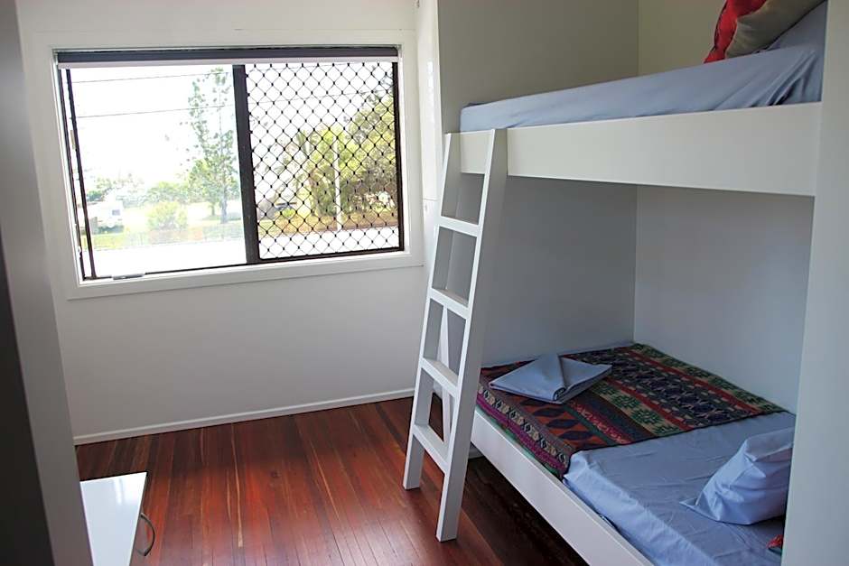 Photo 1 of 7 of 4 x Bed Female Dormitory Room