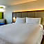 Holiday Inn Express Hotel & Suites Woodland Hills By IHG