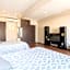 406 Location 2Bdrm 2baths AC Rooftop