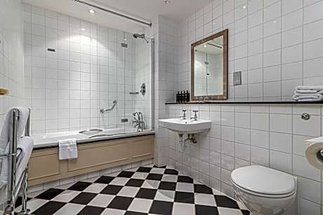Classic Single Room