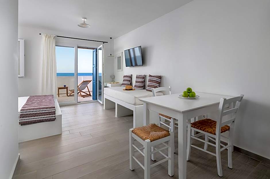 Stegna Akti Luxury Suites