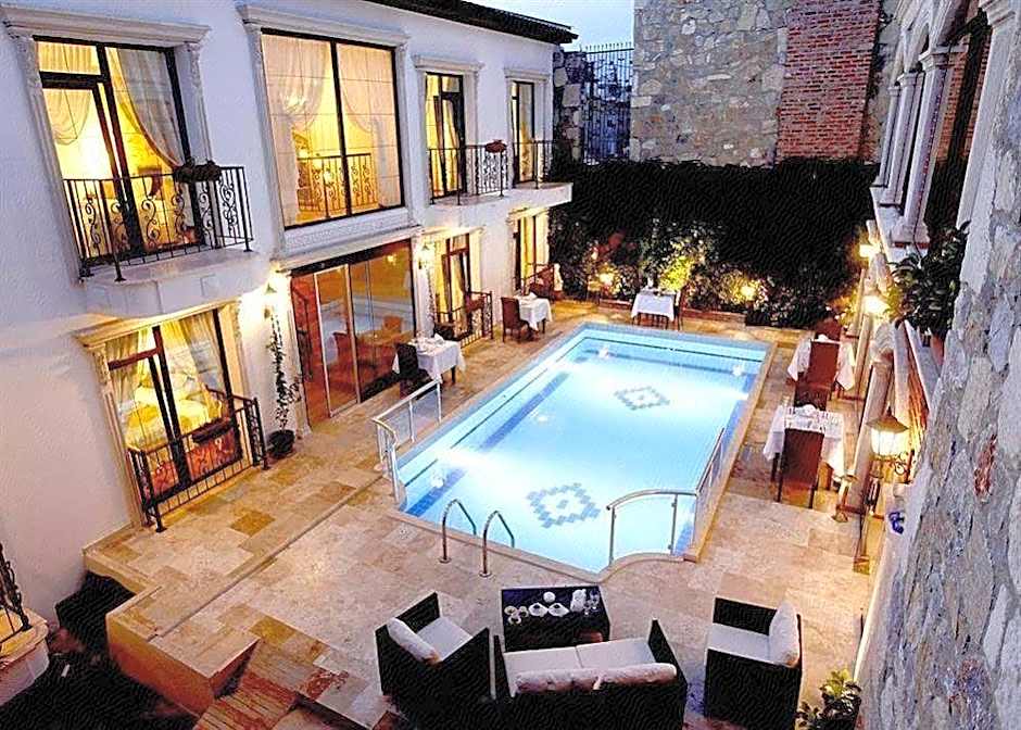 Saint John Hotel