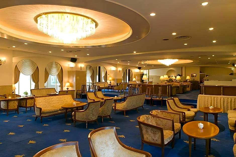 Maholova Minds Miura Resort