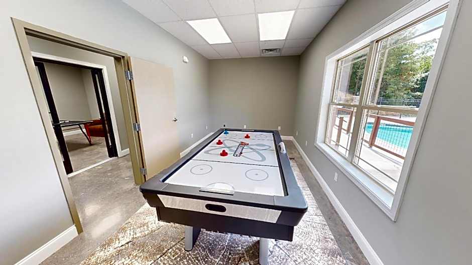 Viewpoint Condominiums