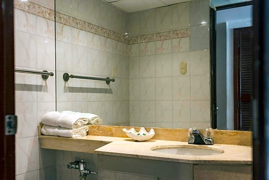 Hotel Faranda Express Puerta Del Sol Barranquilla, A Member of Radisson Individuals