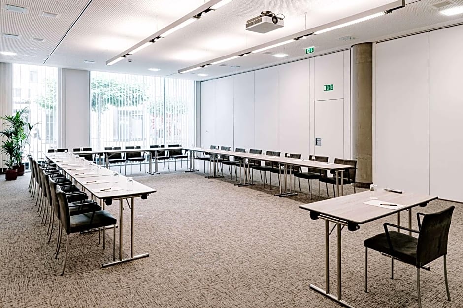 Vienna House Easy by Wyndham Stuttgart
