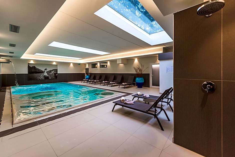 Villa Italia Luxury Suites and Apartments