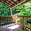 Moore House Inn & Cabins