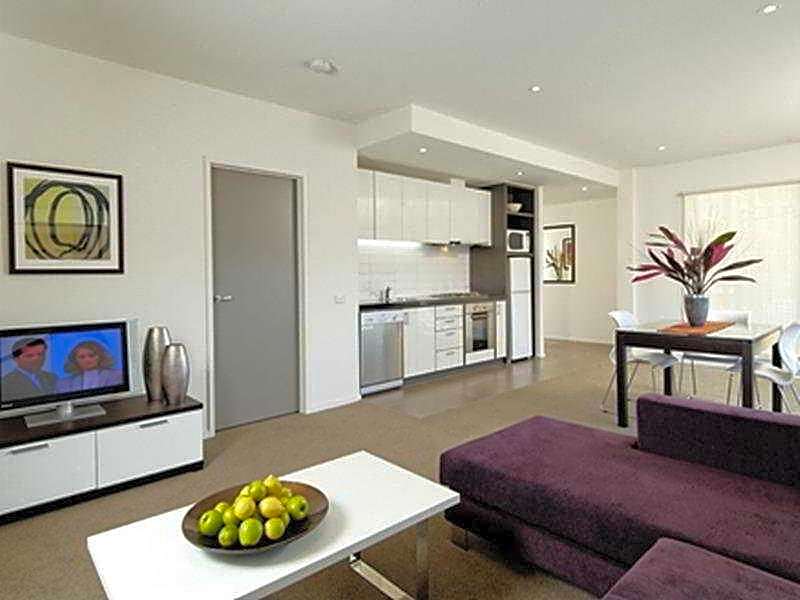 Punthill Essendon Grand Hotel