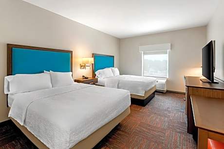 Queen Room with Two Queen Beds - Hearing Access/Non-Smoking