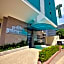 Hotel Bahia Suites