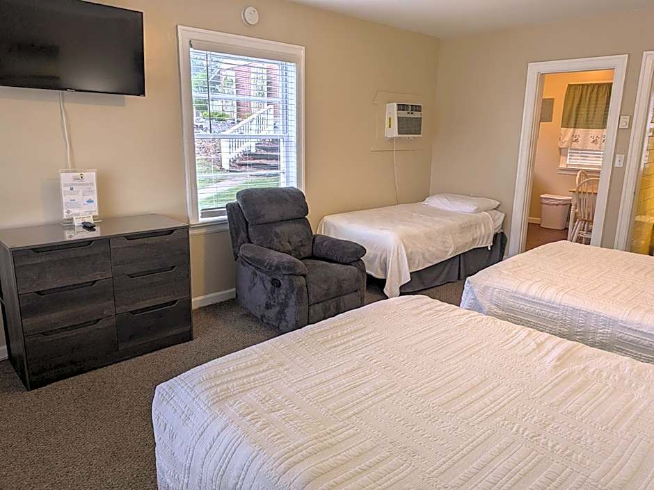 Early American Motel