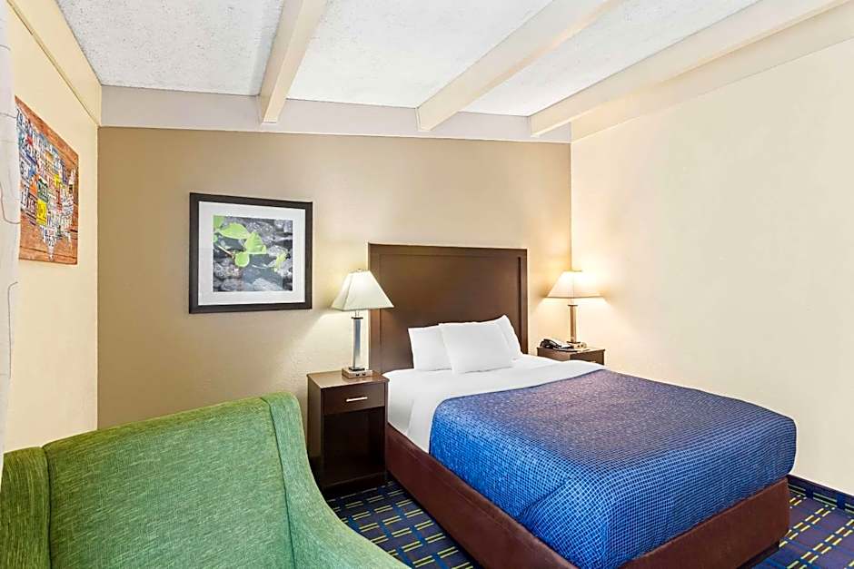 Econo Lodge Waynesboro - Skyline Drive