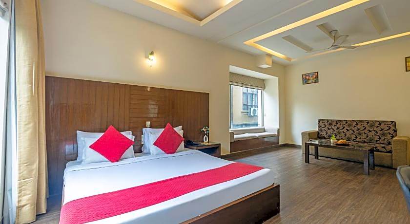 Hotel Haris MG Road
