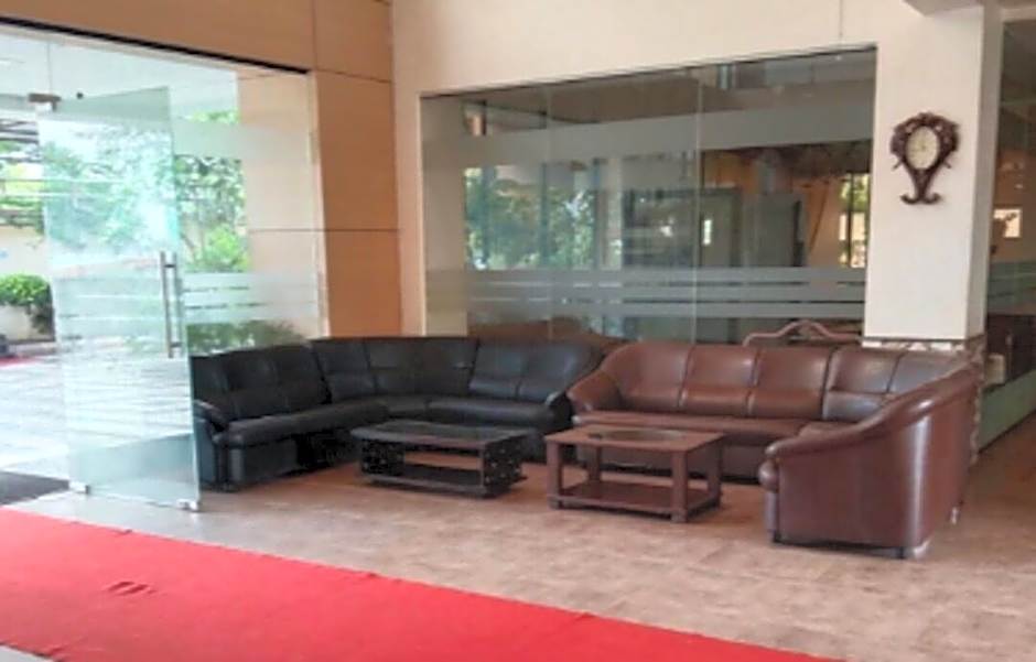 HOTEL SWAMIRAJ EXECUTIVE
