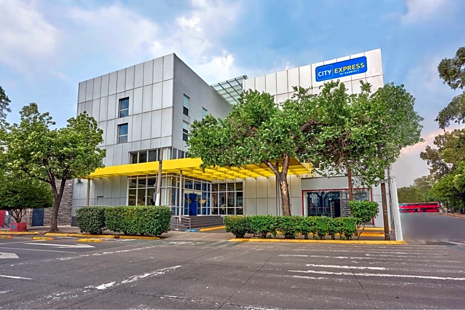 City Express by Marriott Ciudad de México La Villa