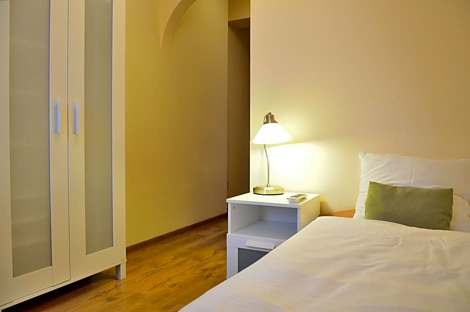 WenderEDU Business Center