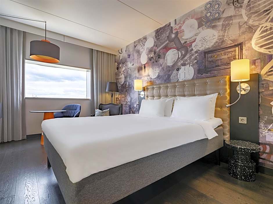 Radisson Blu Riverside Hotel