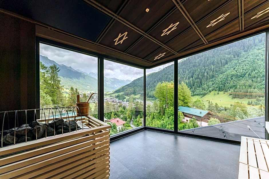 ARPURIA l 4 Star Superior l Adults Only