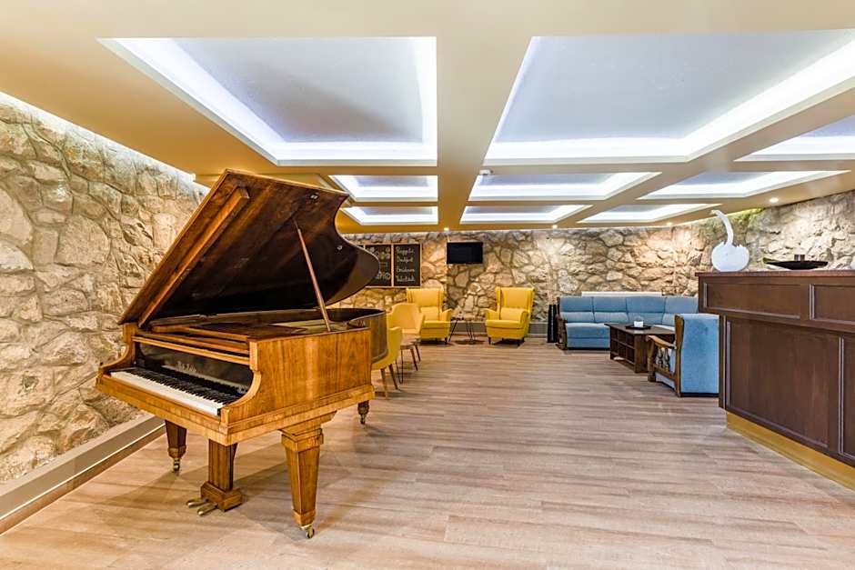 Amstel Hattyú Panzió -Érintésmentes bejelentkezés