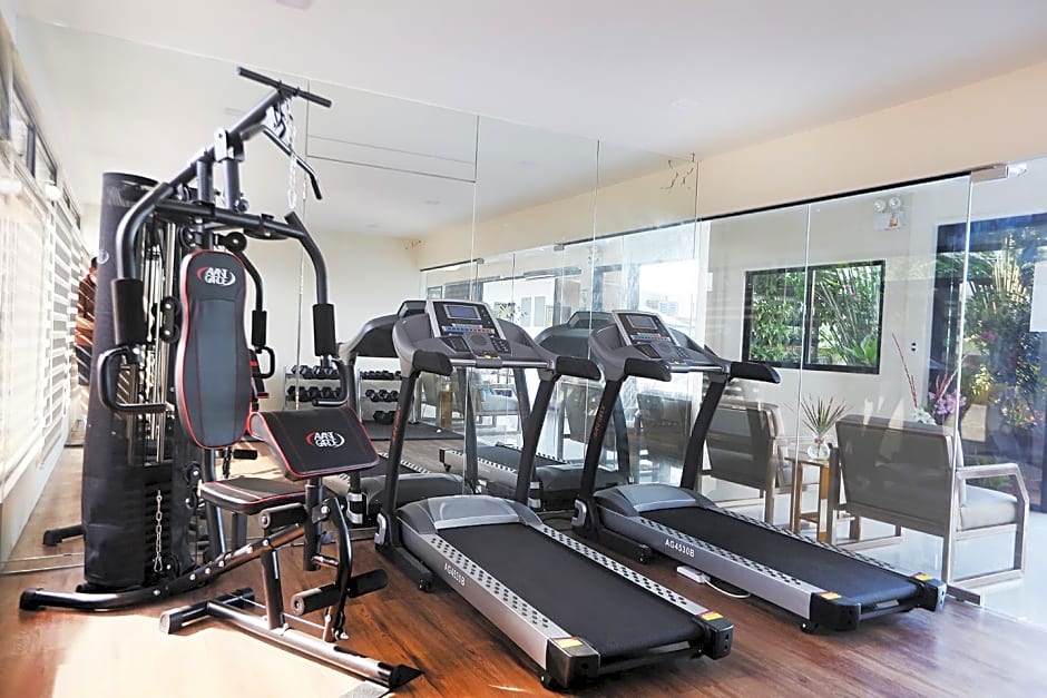 AEROSTOP HOTEL & RESTAURANT