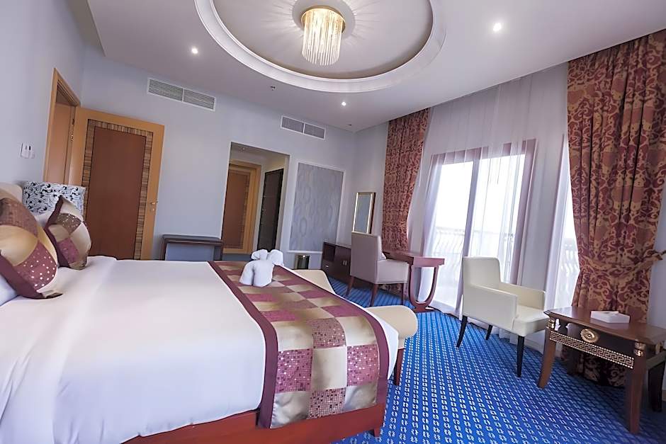 Red Castle Hotel